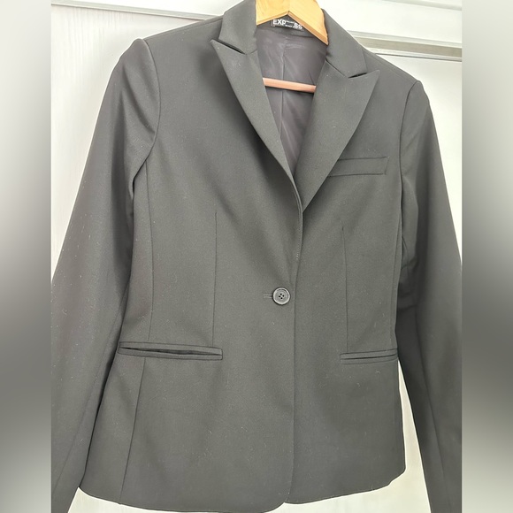 Express Editor One Button Black Business Blazer size 6 - Picture 3 of 11